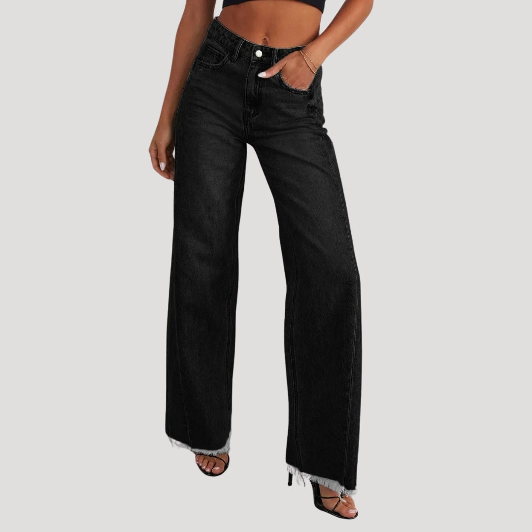 Wide Leg Jeans – High Waist – Effortless Street Style