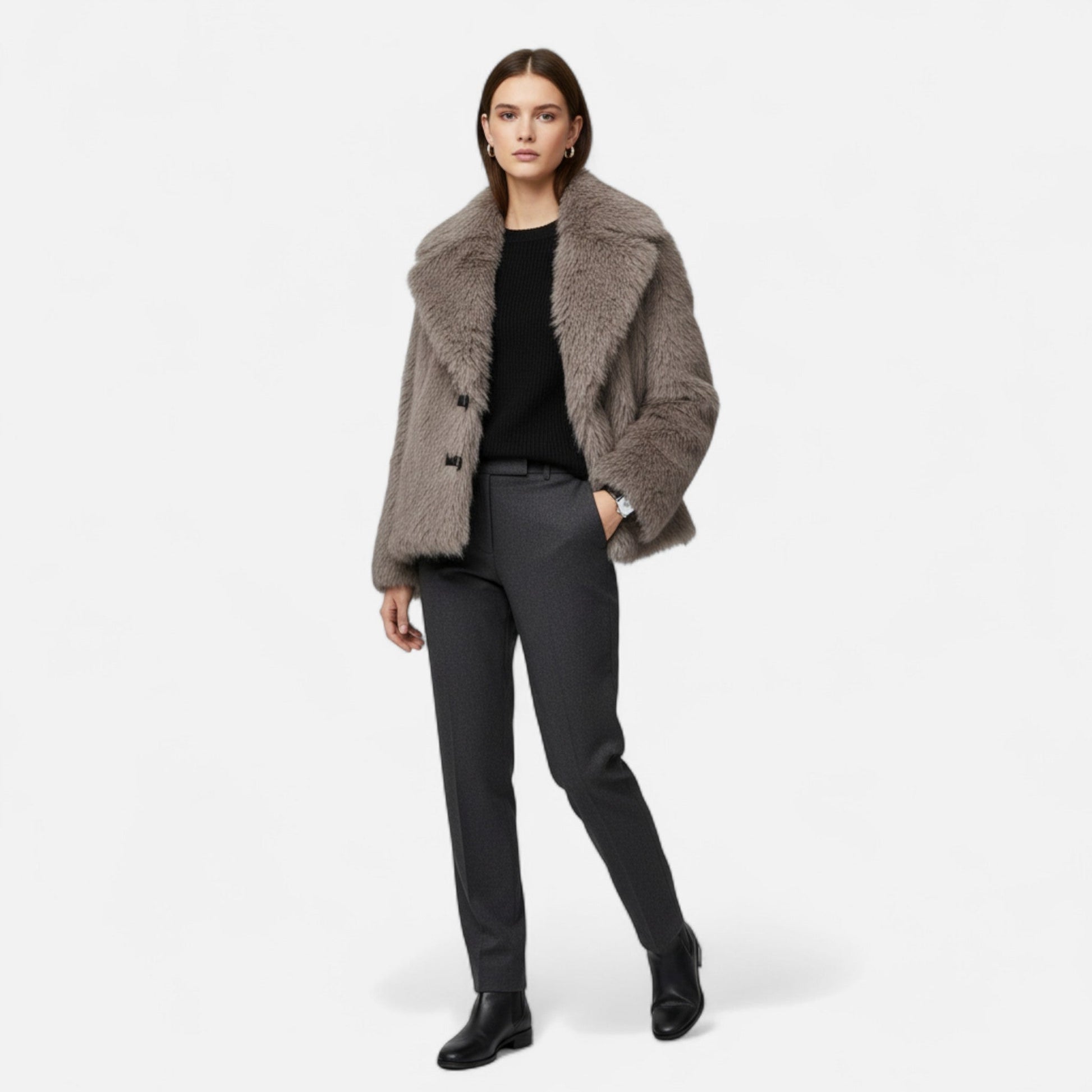 Norelle Co| Women’s Faux Fur Coat – Winter Street Elegance
