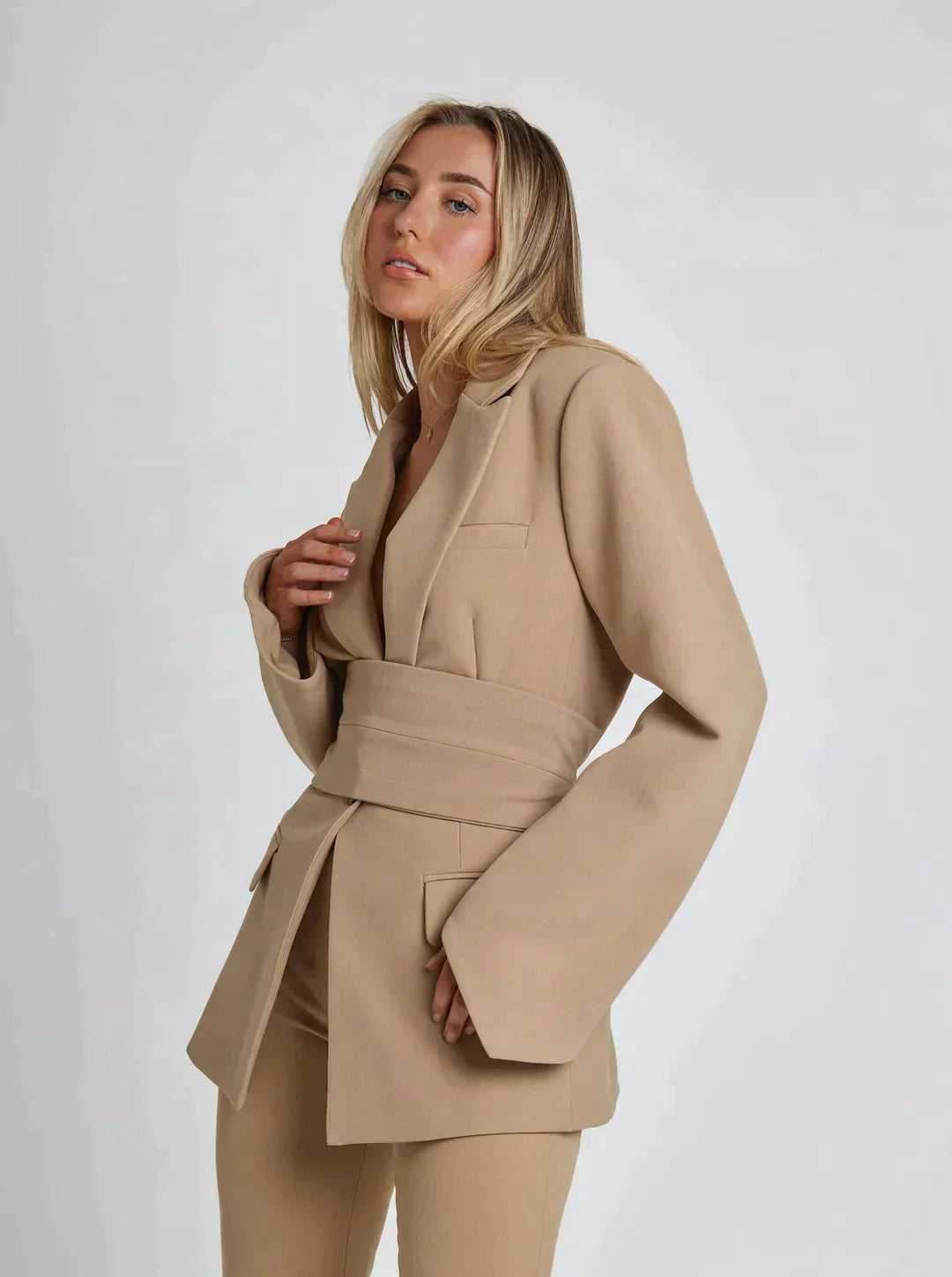 Women's Longline Coat - Notch Lapel - Self-Tie Wrap Belt - Flap Pockets - Long Sleeve